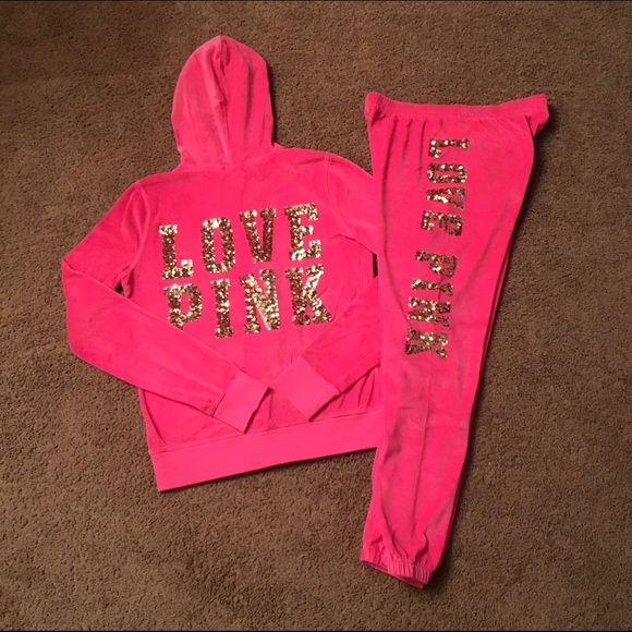 SOLD ON MERCARI 💕