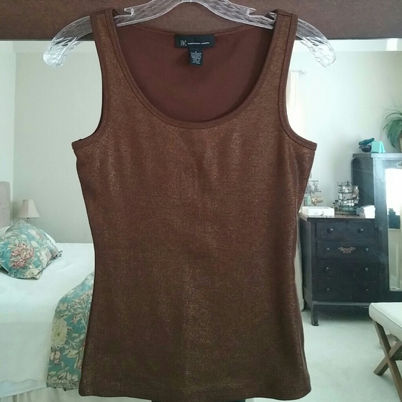 Tank top - Picture 1 of 2