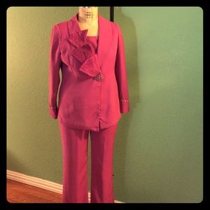 4 Piece dark rose Ashro suit