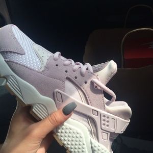 Nike huarache lavender Clearance