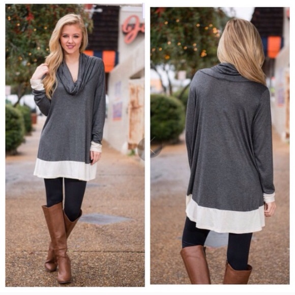 ❗️LAST ONES❗️ Gray Colorblock Loose Cowl Neck Top - Picture 3 of 4