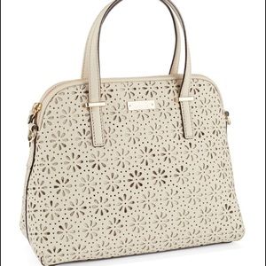 Kate spade cedar street maise and matching wallet