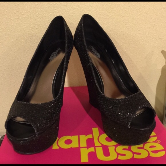 SOLD ❌❌Black sparkly Charlotte Russe wedges 😍 - Picture 1 of 2