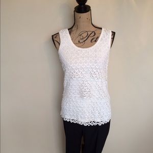Willi Smith NWT Scalloped top