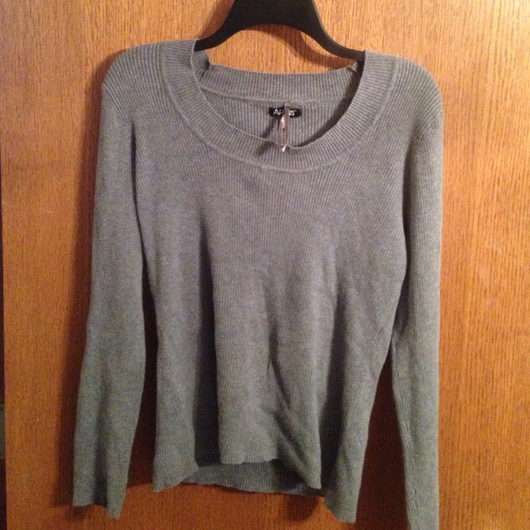 Grey sweater