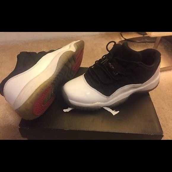 Jordan 11 "True Red" GS size 6.5