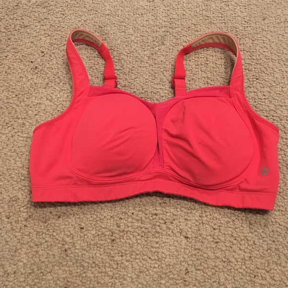 Lululemon TaTaTamer 38D.