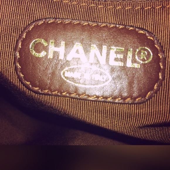 ⚜️Chanel RARE Large Handbag - MUST SEE ⚜️ - Picture 2 of 3