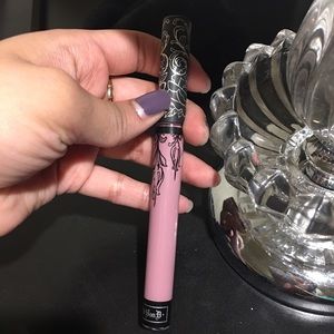 Kat von D everlasting liquid lipstick