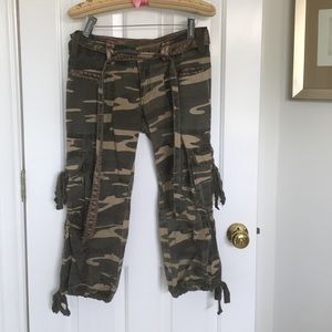 Miss Me Camo Capris