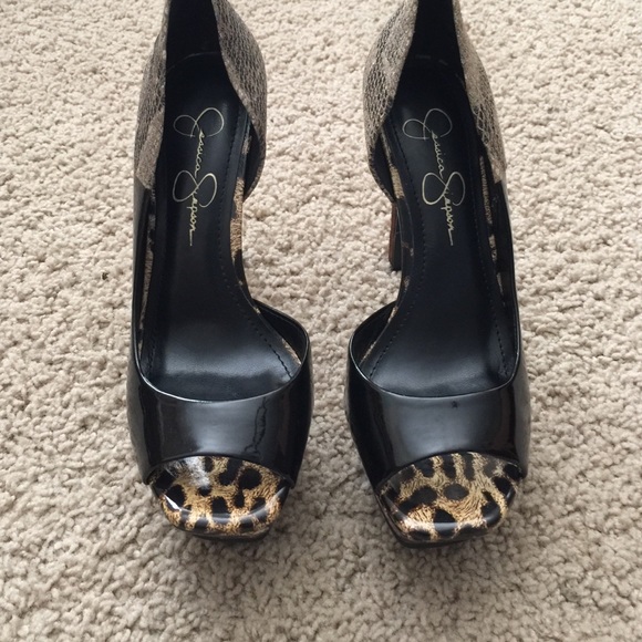 Jessica Simpson Bede2