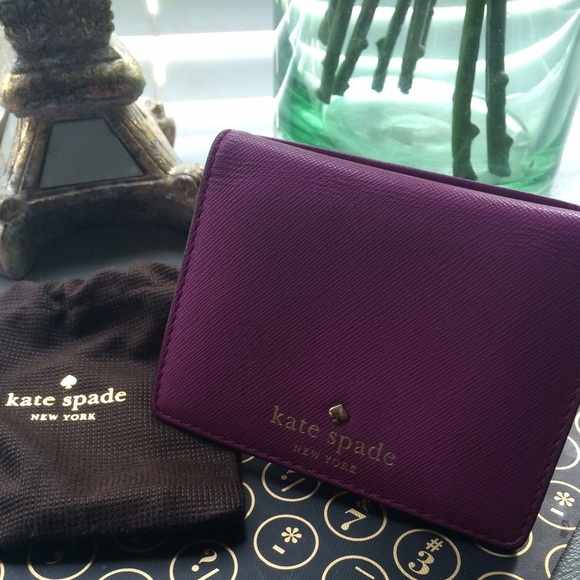 Kate spade wallet♠️