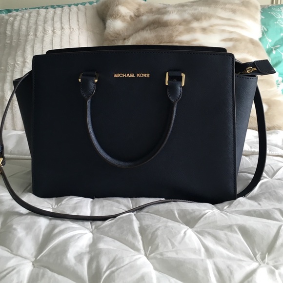 Michael Kors bag