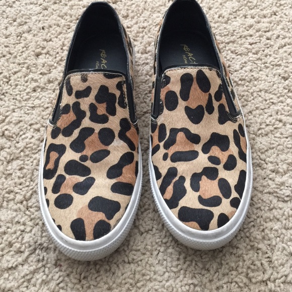 Kenneth Cole Reaction slip on
