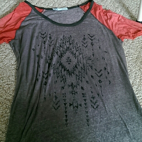 Cute grey and coral top