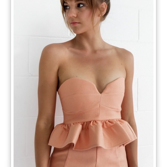 NWT Mishkah Fashion peplum crop top