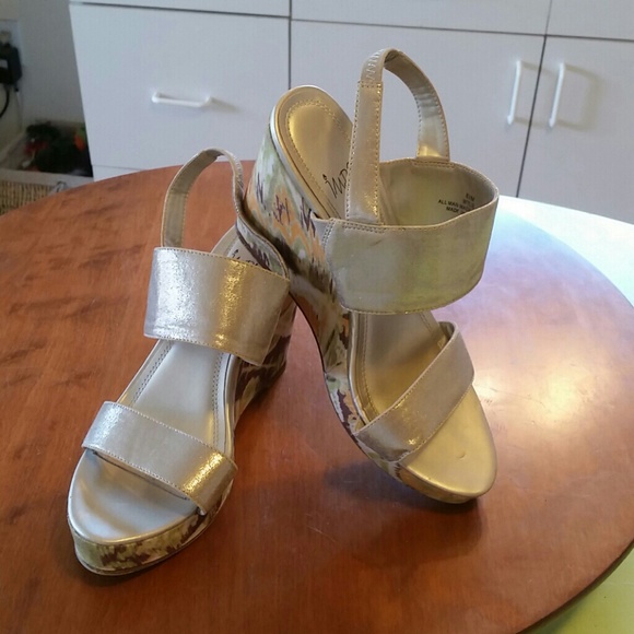 IMPO HEELS