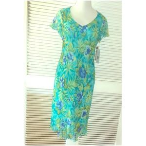 Sold❌❌❌%100 Silk gorgeous spring summer dress size