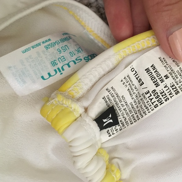 Yellow white striped bikini set - Picture 4 of 4