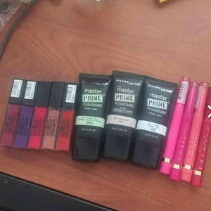 Makeup bundle