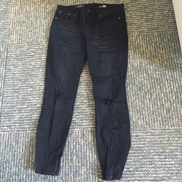 JCrew toothpick jeans black, distressed