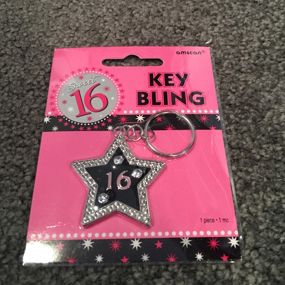 Sweet 16 BLING Key Chain - Picture 2 of 4