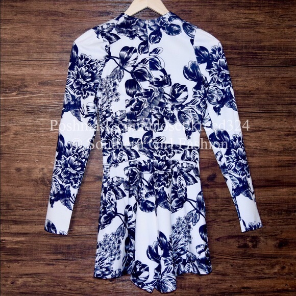 Sold in @kreed324 - Picture 2 of 4