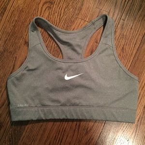 Nike Pro Sports Bra