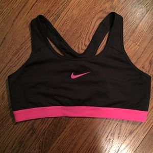 Nike Pro Sports Bra