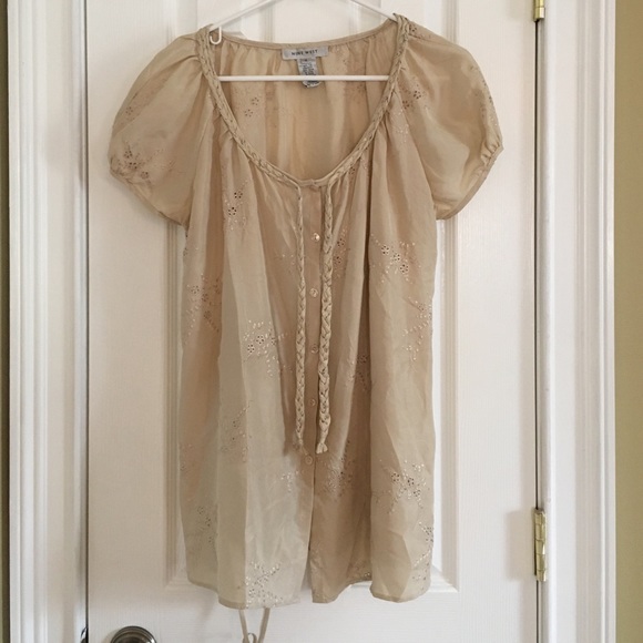 Nine West Tops - 100% Silk Blouse with Flower Embroidery Nine West Tops - 100% Silk Blouse with Flower Embroidery