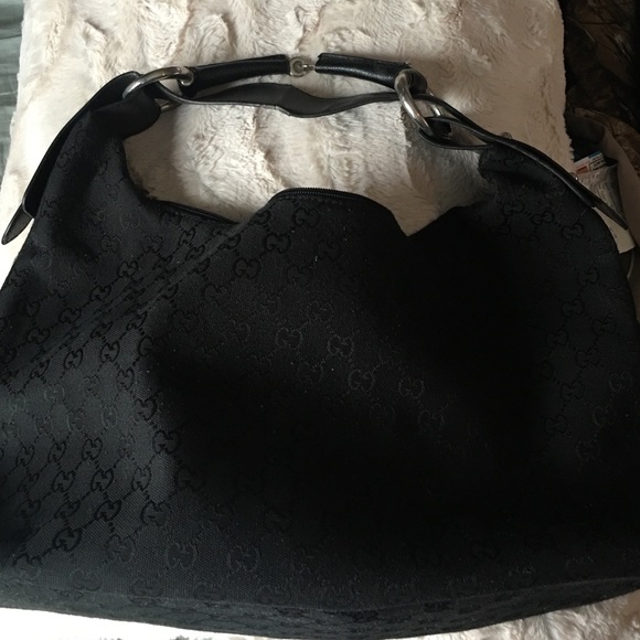 GUCCI
Horsebit Hobo Bag
