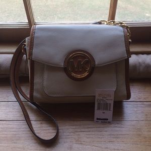 Michael Kors Messenger Bag