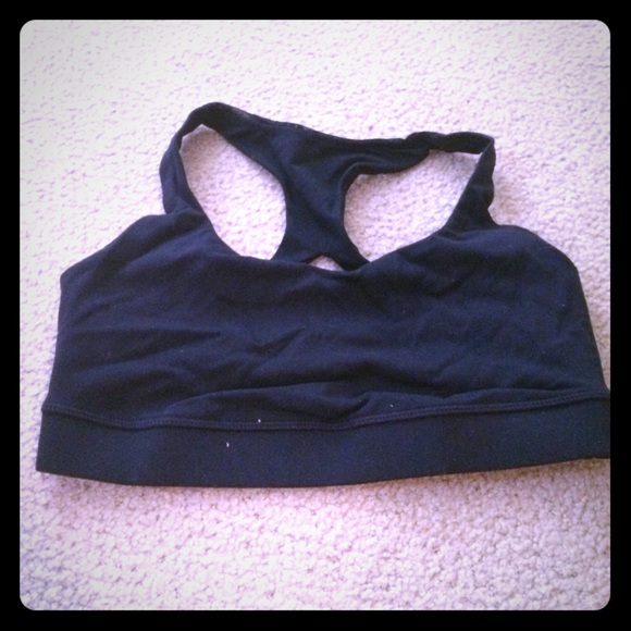 Lululemon sports bra