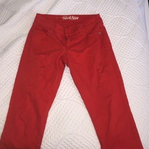 Red skinny jeans