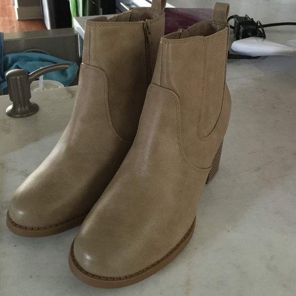 All I want to do boots!! Ankle booties - Picture 2 of 3