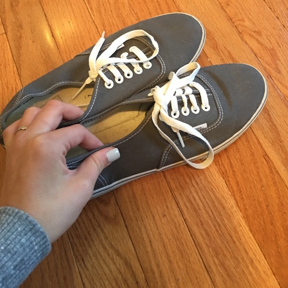 gray vans size 7.5 women
