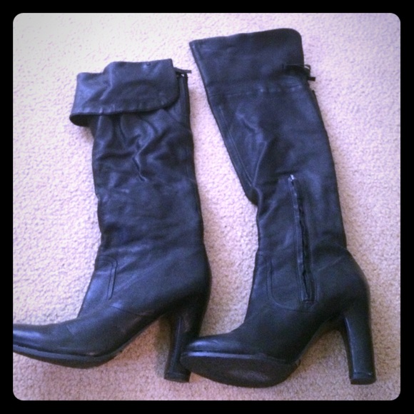 Thigh High or Knee leather boots