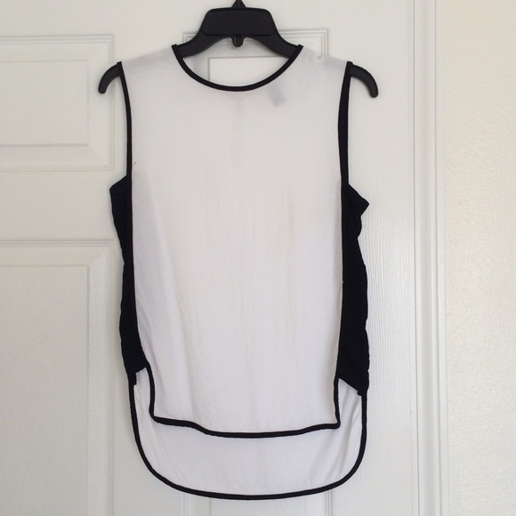 Black & white top