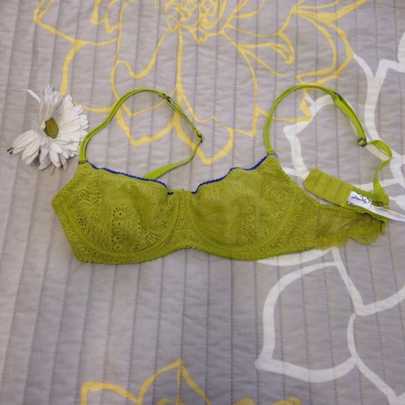 Intimately Free People lace underwire bra 34B
