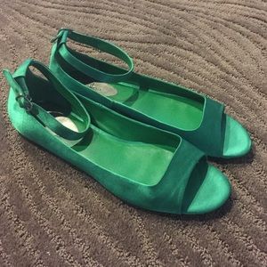Emerald Green Cole Haan flats!