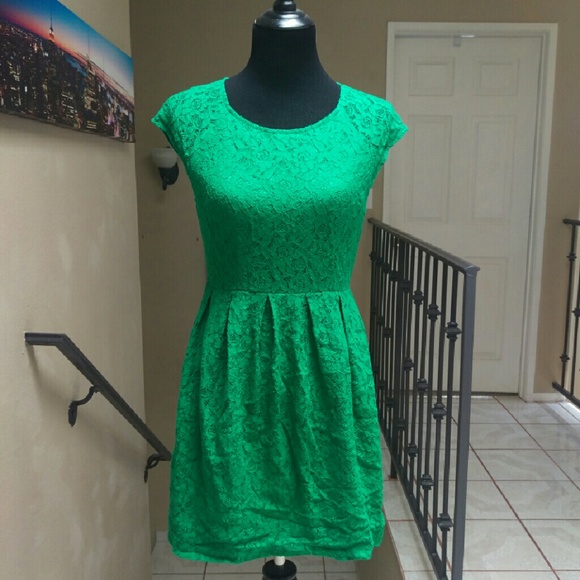 Emerald Green Lace Dress