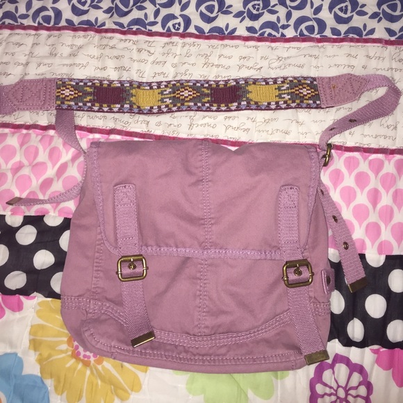 American Eagle Crossbody - Picture 1 of 2