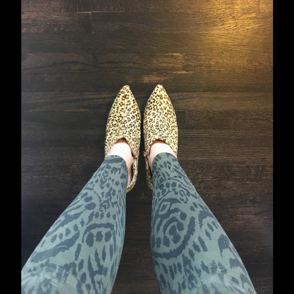 Jeffrey Campbell cheetah print faux fur wedges - Picture 4 of 4