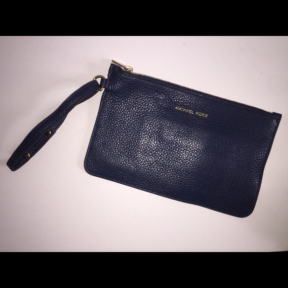 Michael Kors Wristlet
