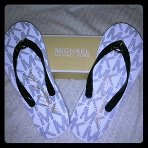Michael Kors Flip-Flops Size 8 NWT