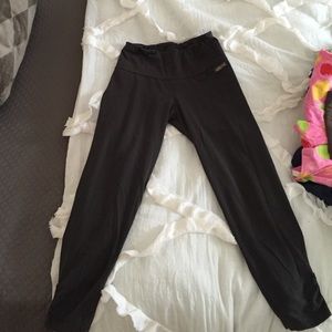 Matilda Jane slate crop leggings. Size medium