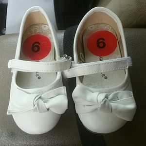 Toddler shoes