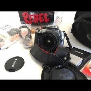 SOLD-Canon EOS Rebel Xs EF-S 18-55 IS Kit