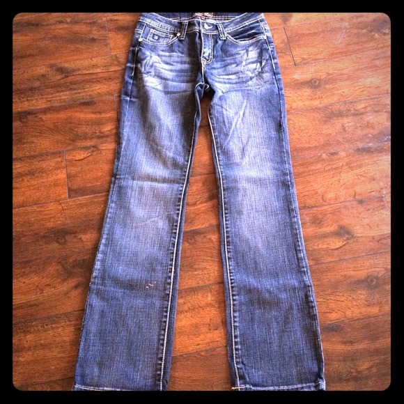 Cowgirl Up Size 28 Jeans; NWOT