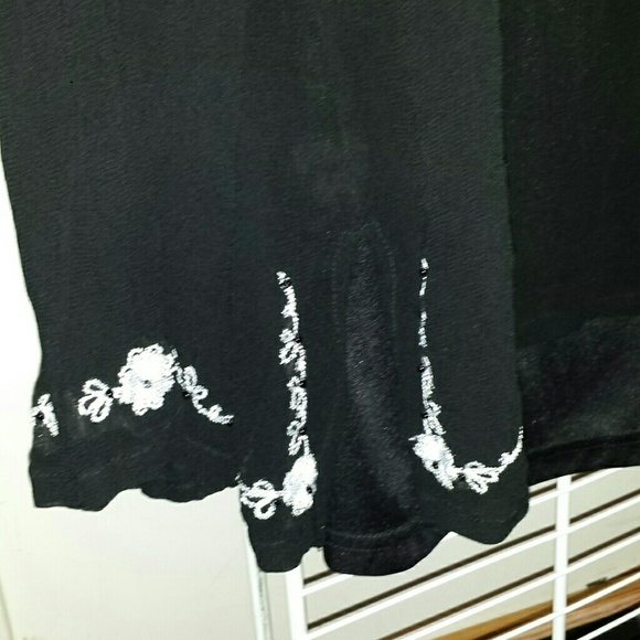 Price is Firm very sweet top - Picture 2 of 2